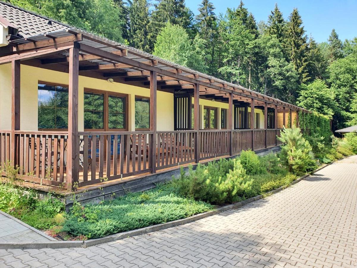 Resort Lesni Lazne Zvánovice Extérieur photo