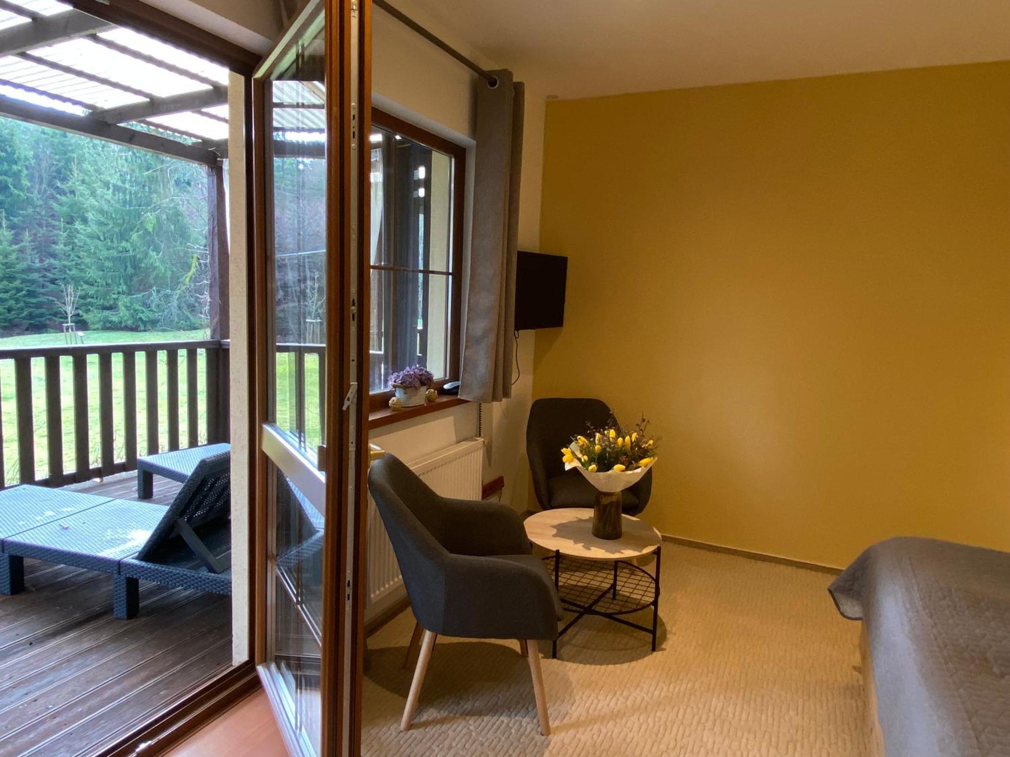 Resort Lesni Lazne Zvánovice Extérieur photo
