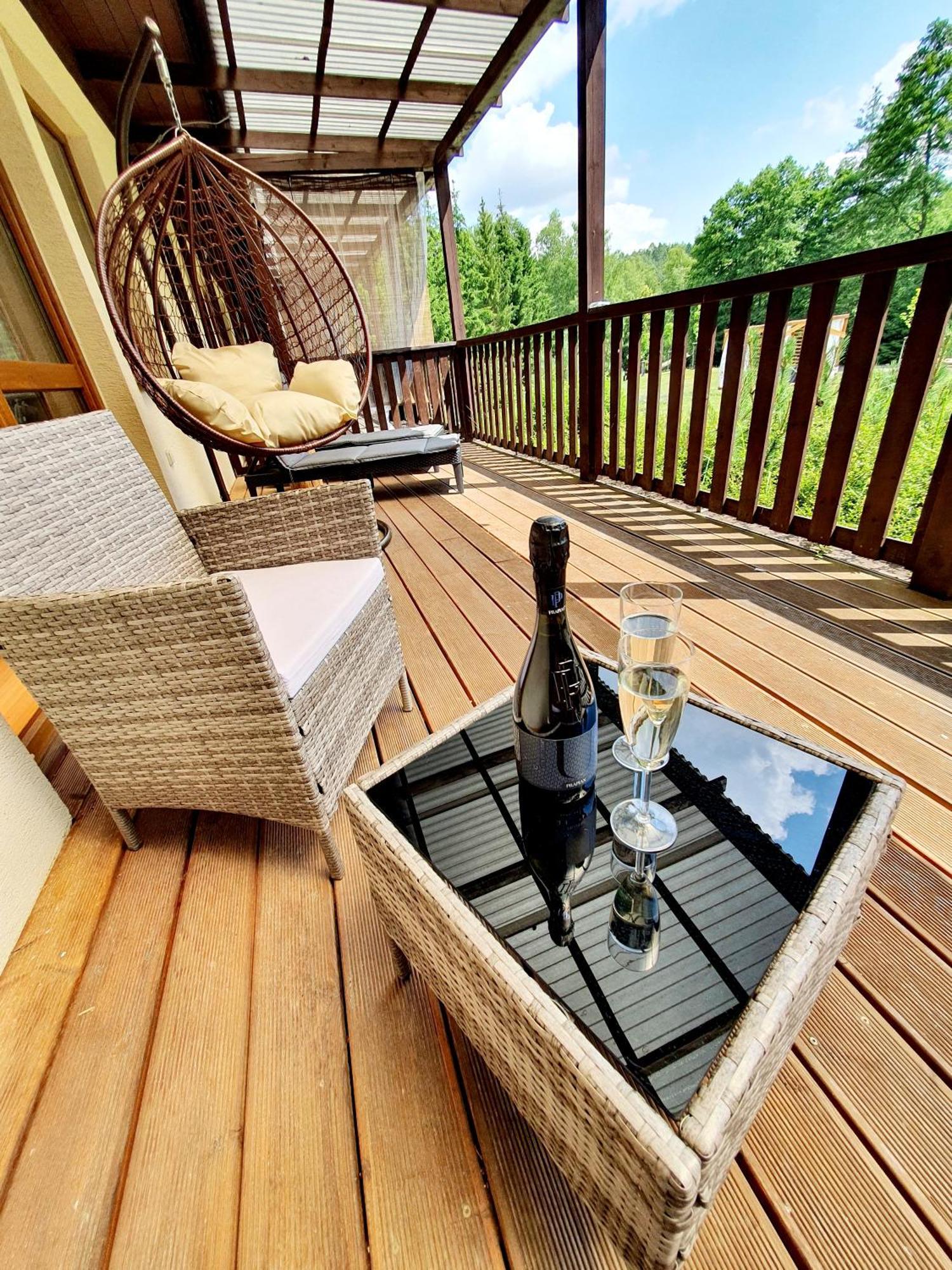 Resort Lesni Lazne Zvánovice Extérieur photo